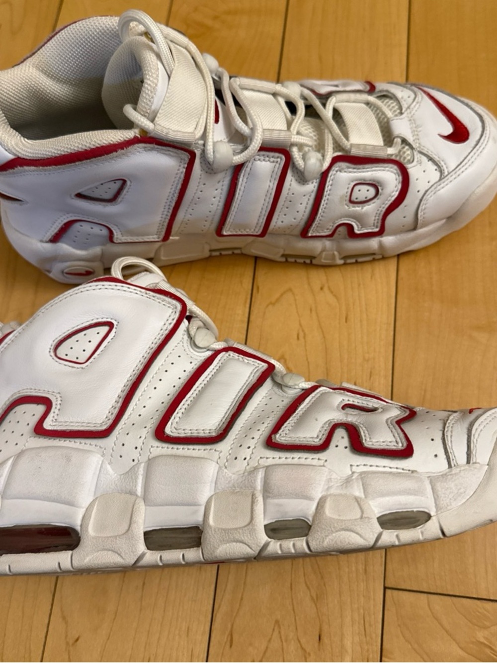 Nike White & Red mens Air More Uptempo Basketball Sneakers Sz 10 - Picture 4 of 16